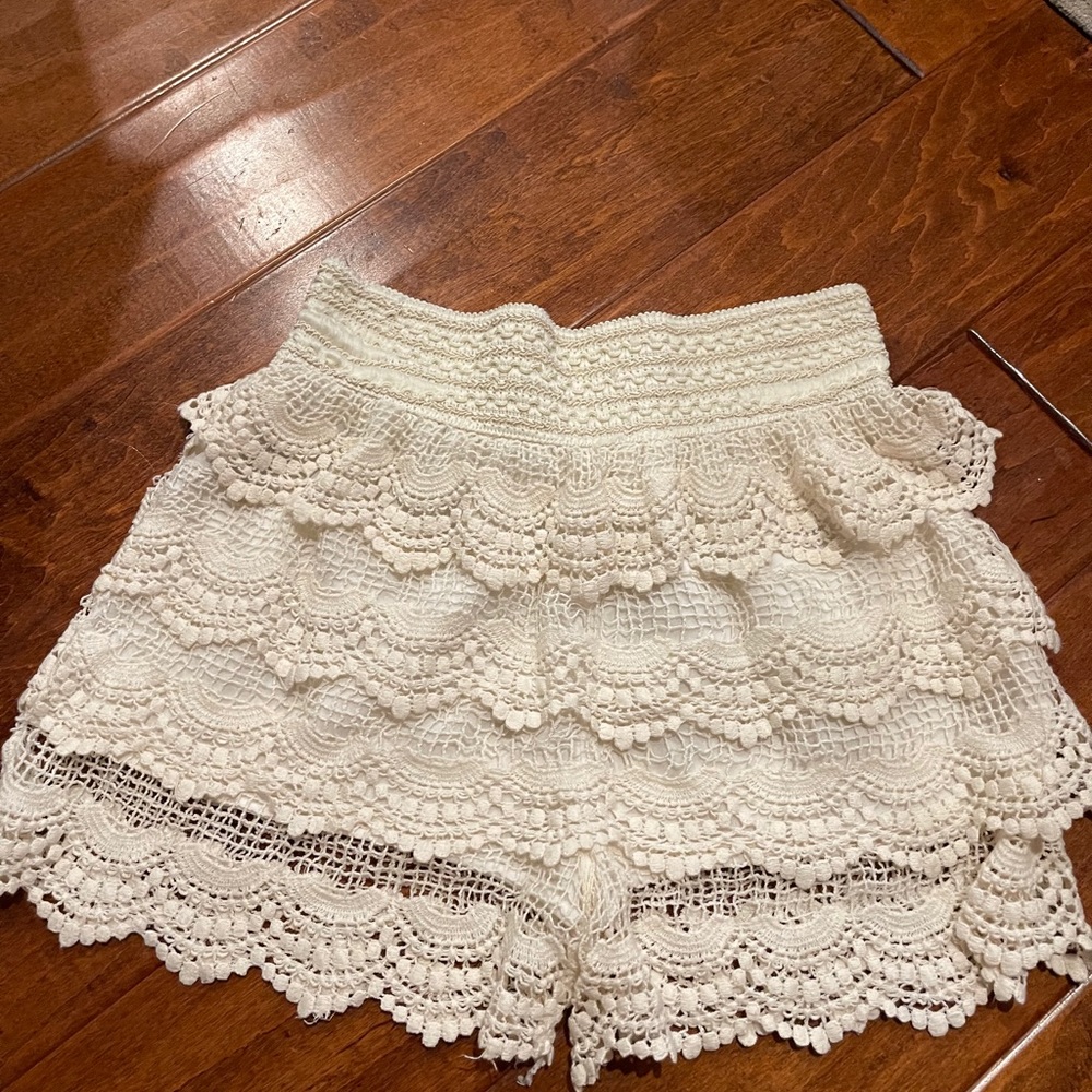Ladies shorts